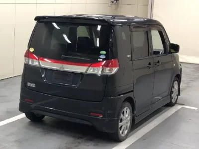 Mitsubishi DELICA D2