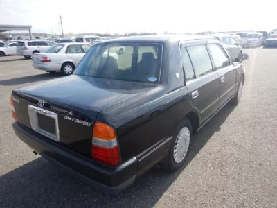 Toyota CROWN COMFORT