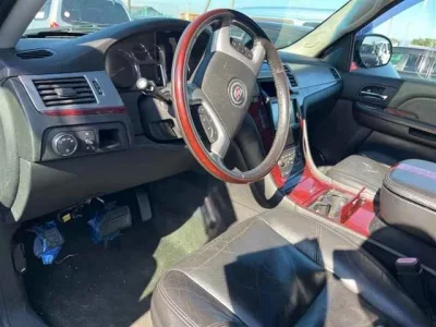 GM CADILLAC ESCALADE