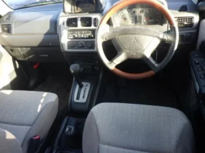 Mitsubishi PAJERO IO