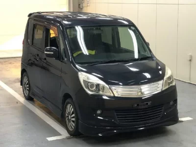 Mitsubishi DELICA D2