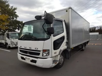 Mitsubishi FUSO FIGHTER