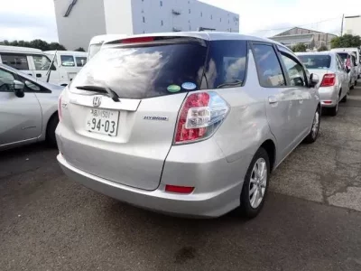 Honda FIT SHUTTLE