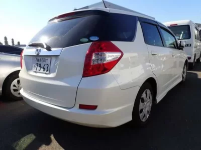 Honda FIT SHUTTLE