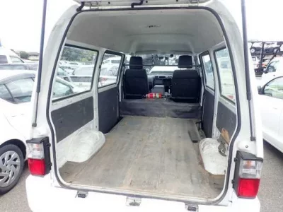 Mazda BONGO VAN
