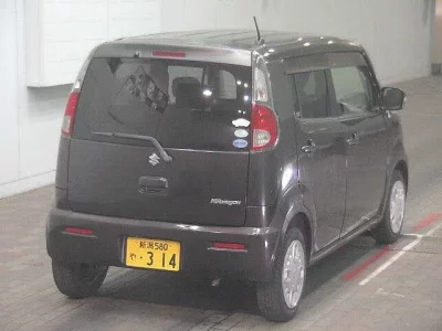 Suzuki MRWAGON
