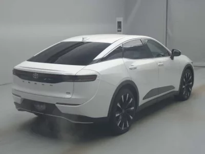 Toyota CROWN CROSSOVER