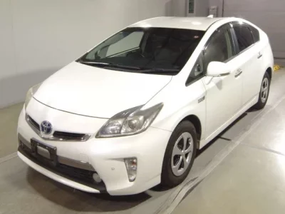 Toyota PRIUS PHV