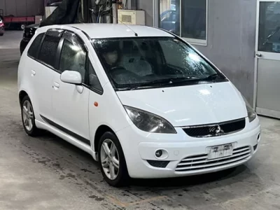 Mitsubishi COLT PLUS