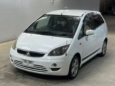 Mitsubishi COLT PLUS
