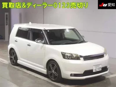 Toyota COROLLA RUMION