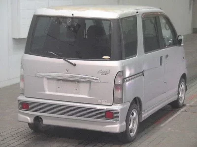 Daihatsu Atrai Wagon
