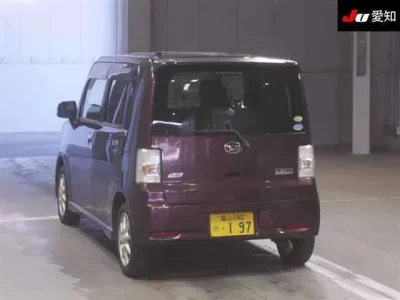 Daihatsu MOVE CONTE