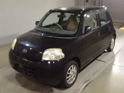 Daihatsu Esse