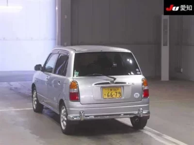 Daihatsu MIRA