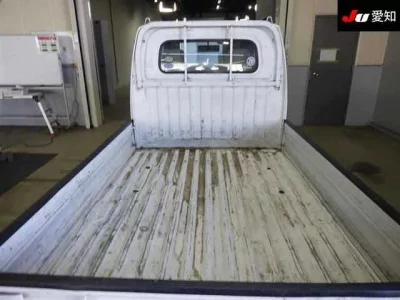 Mitsubishi MINICAB TRUCK