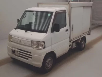 Mitsubishi MINICAB TRUCK