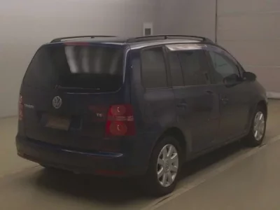 Volkswagen GOLF TOURAN