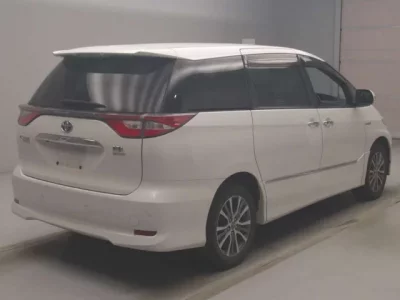 Toyota ESTIMA HYBRID