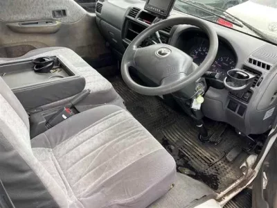 Mazda BONGO BRAWNY VAN