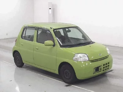 Daihatsu Esse