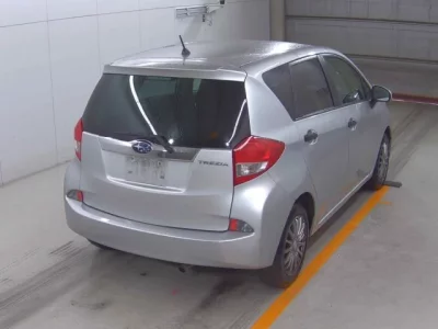 Subaru TREZIA