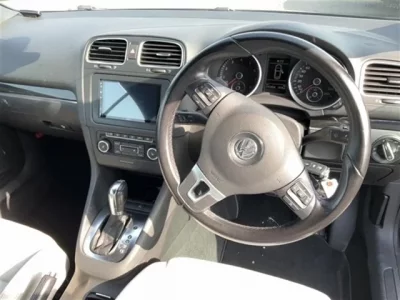 Volkswagen GOLF CABRIOLET