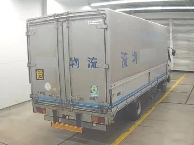 Mitsubishi FUSO FIGHTER