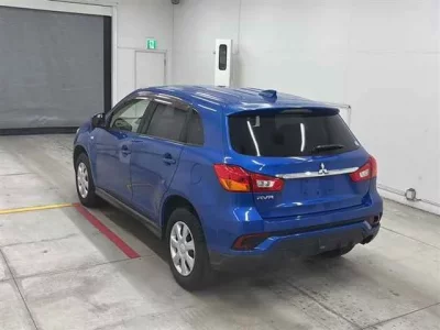 Mitsubishi RVR