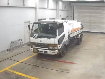 Mitsubishi FUSO FIGHTER