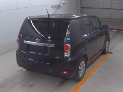 Toyota COROLLA RUMION