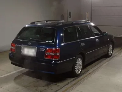 Toyota CROWN ESTATE
