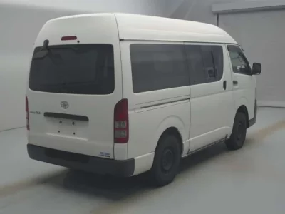 Toyota REGIUS ACE VAN