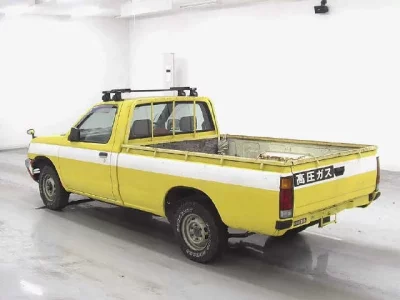 Nissan DATSUN PICKUP