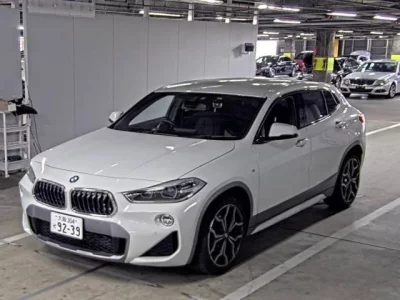 BMW X2