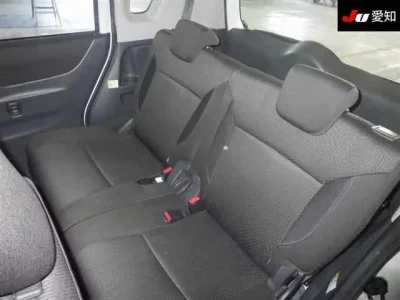 Mitsubishi DELICA D2