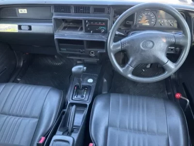 Toyota CROWN COMFORT