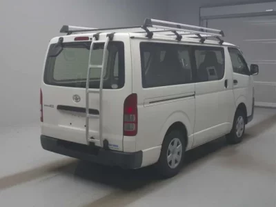 Toyota REGIUS ACE VAN