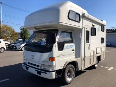 Toyota HIACE TRUCK