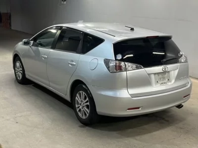 Toyota CALDINA