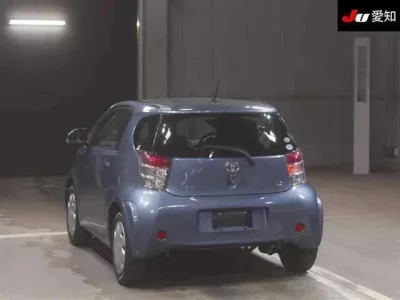Toyota IQ