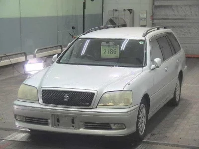 Toyota CROWN ESTATE