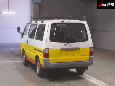 Mitsubishi DELICA