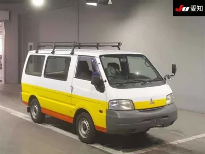 Mitsubishi DELICA
