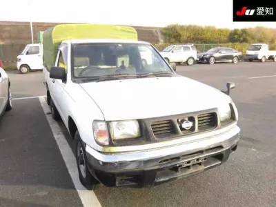 Nissan DATSUN PICKUP