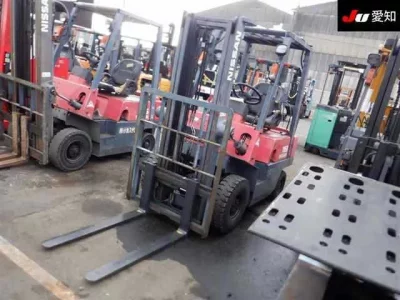Nissan FORKLIFT