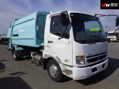 Mitsubishi FUSO FIGHTER