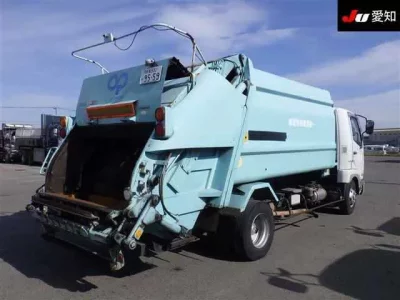 Mitsubishi FUSO FIGHTER