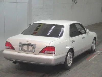 Nissan CEDRIC