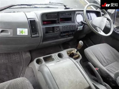 Mitsubishi FUSO FIGHTER